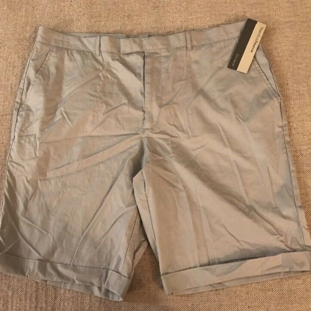 Perry Ellis Mens Flat Front Shorts Sz 38 NEW